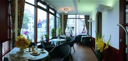 Goldener Hirsch Hotel
