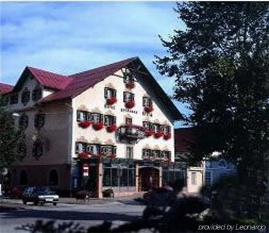 Goldener Hirsch Hotel