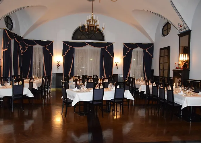 Hotel Goldener Hirsch Reutte