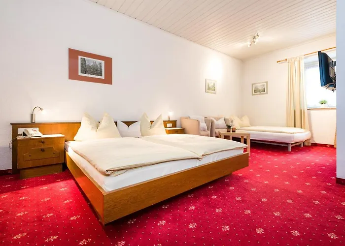 Goldener Hirsch 3* Reutte