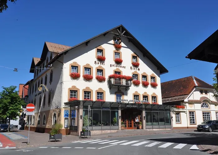 Hotel Goldener Hirsch 3*